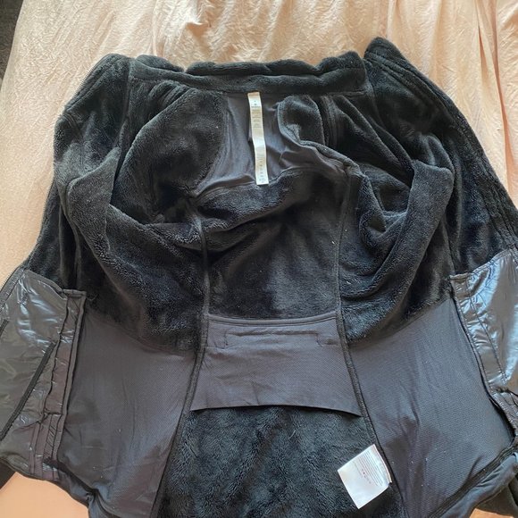 Lululemon Athletic Jacket - Picture 2 of 3